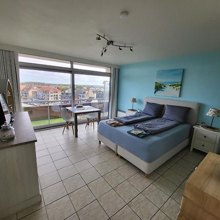 Studio With Sea View And Panoramic View In Bredene Exterior photo