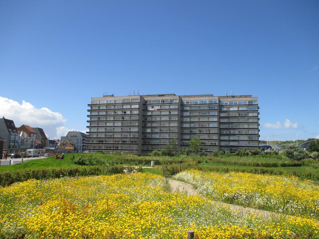 Studio With Sea View And Panoramic View In Bredene Exterior photo